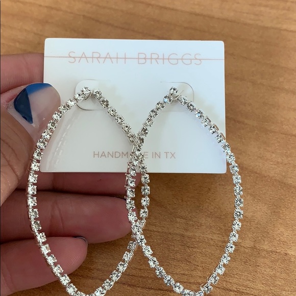 Sarah Briggs earrings - Picture 2 of 3